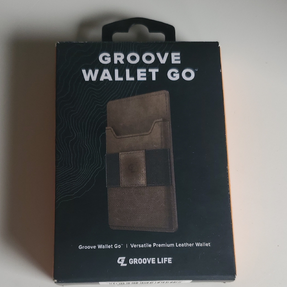 Groove Wallet Go